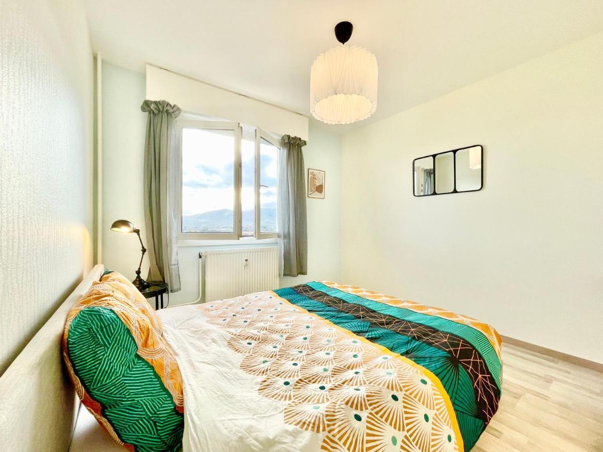 La Cigogne: Balcony Retreat with Netflix and Free Parking Apartment Colmar Exterior photo